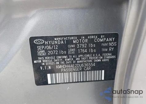 2013 Hyundai Elantra Limited z USA, uszkodzony, nr VIN KMHDH4AE2DU636554